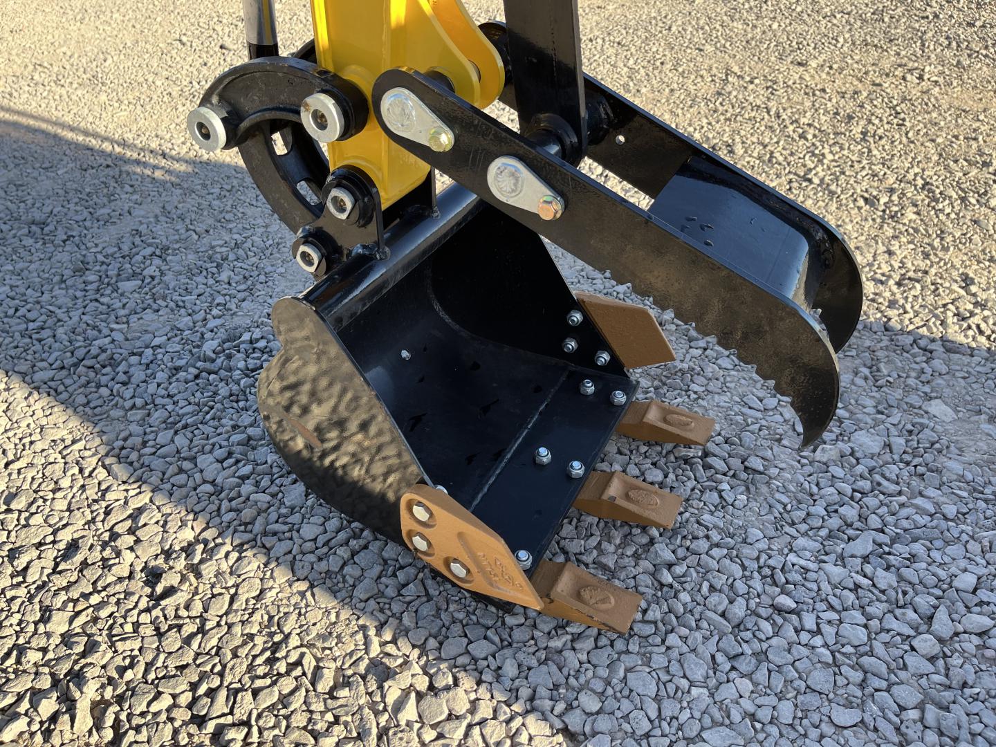 ./imagenes/INVOICE/2019/17383/MINIEXCAVADORA AGROTK QH12 (12).JPG